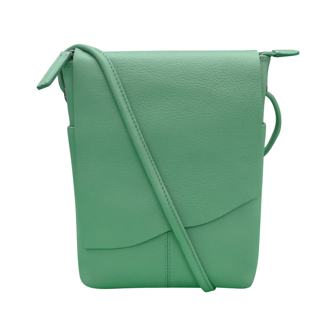 ili New York Turquoise Leather Purse 6647